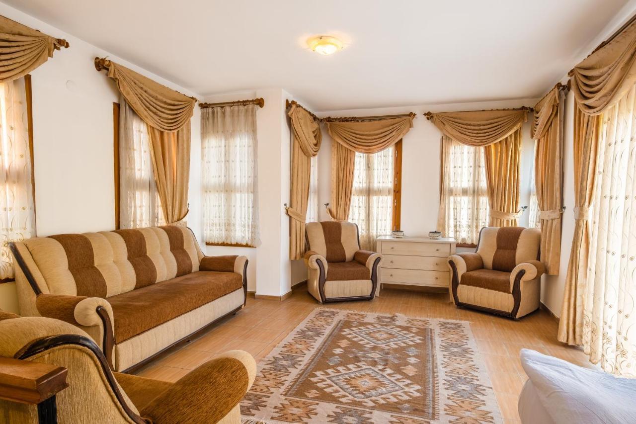 David People Boutique Hostel&Apart Анталья Экстерьер фото